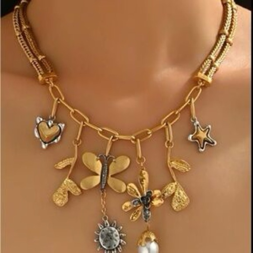NWT. Zara Golden/Silver Butterfly Charm Combination Necklace. - Picture 6 of 12